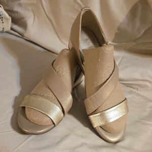 Anne Klein iflex Gold and Tan Women's Sandals